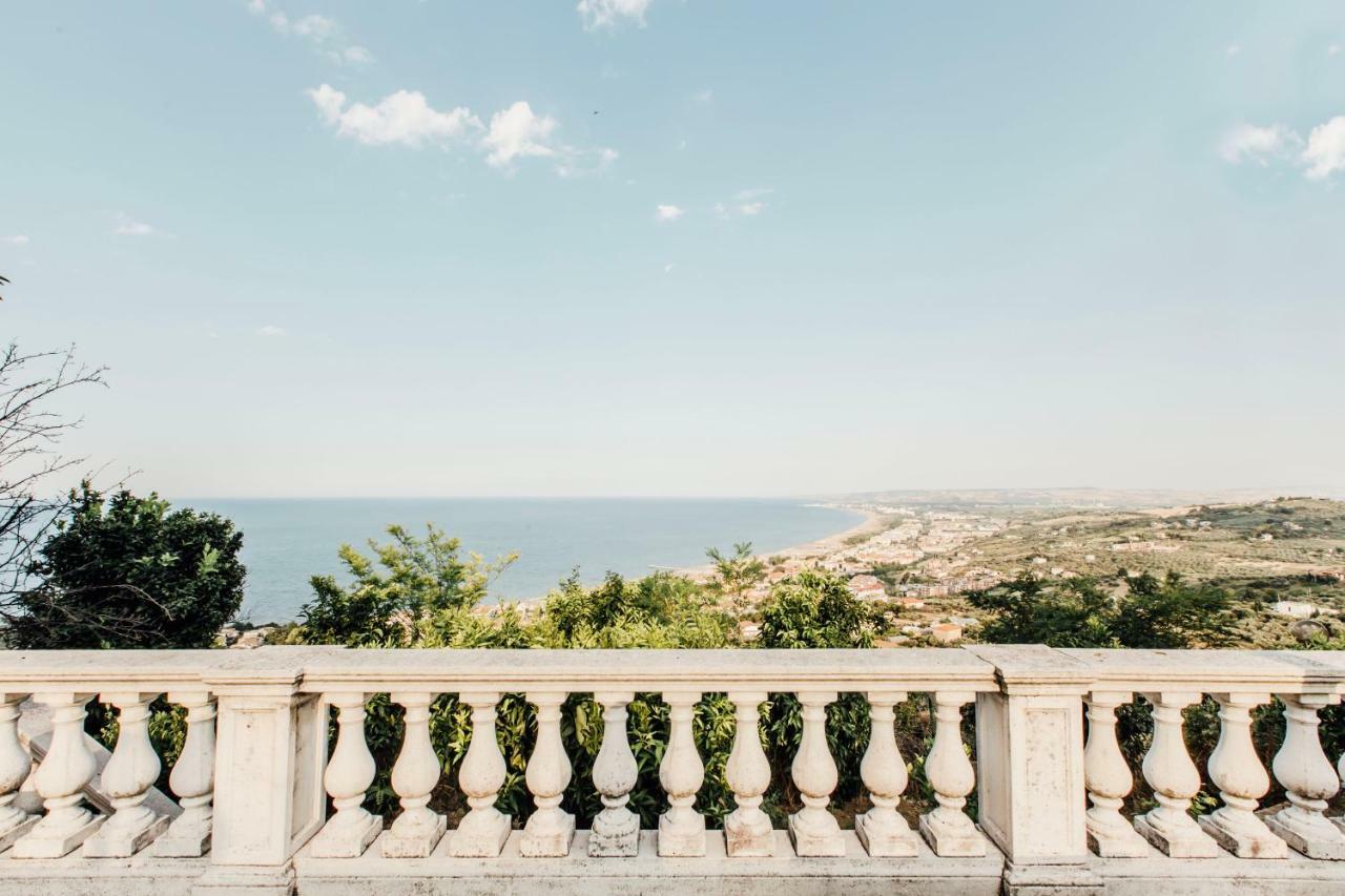 Secret Garden - Suites&apartments Vasto
